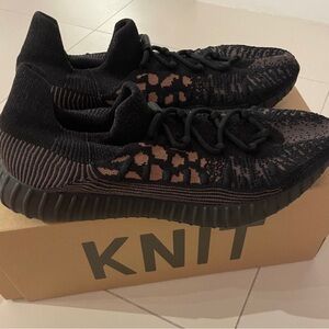 Yeezy 350 Boost V2 CM Men's PCT